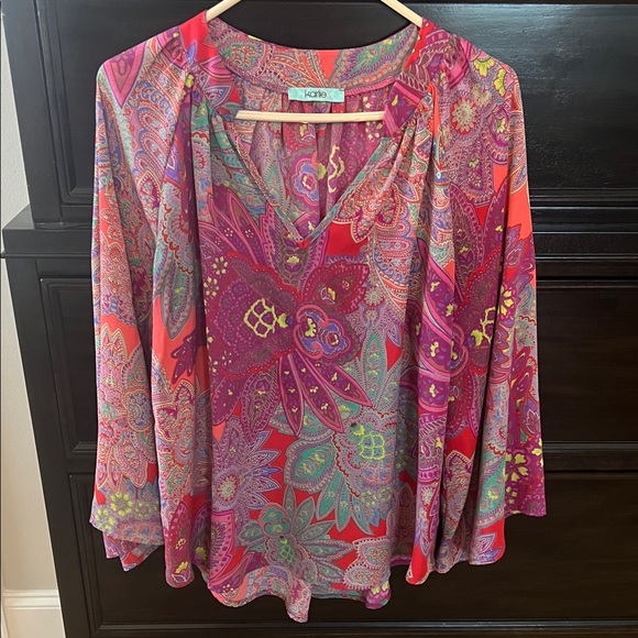 Karlie Tops - Women's V-Neck Paisley Blouse